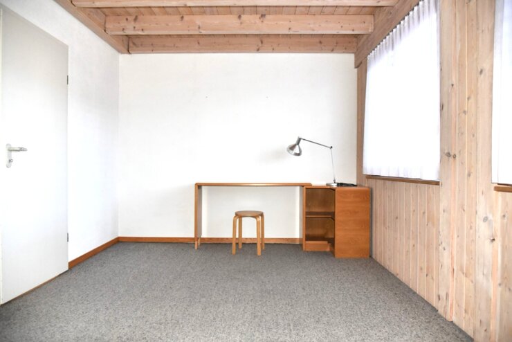 1. Zimmer OG